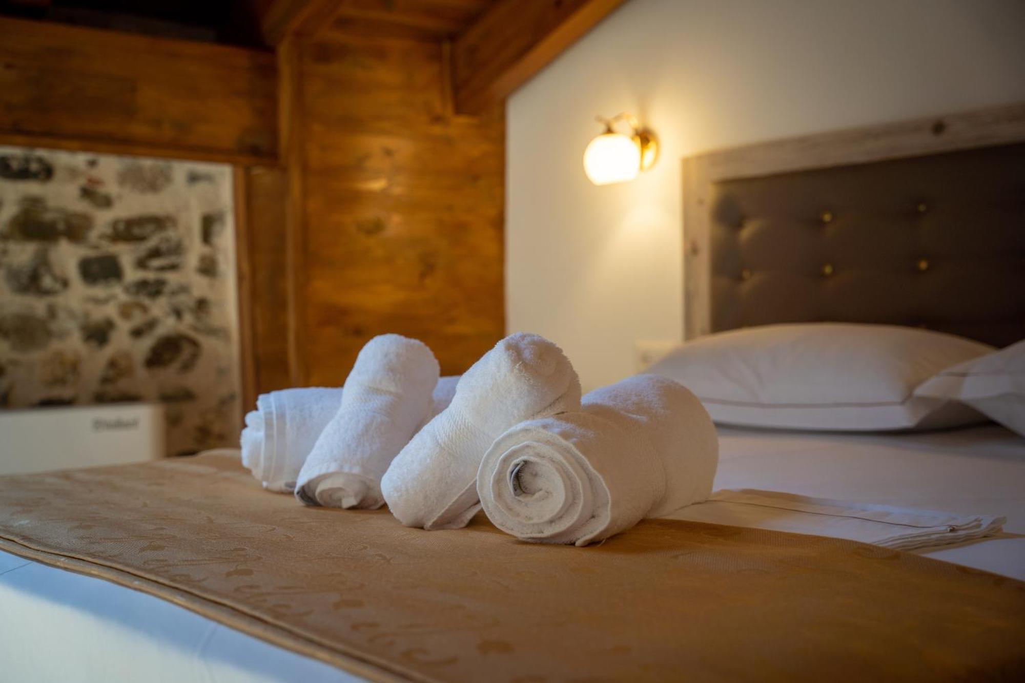 Hotel Kapllani Berat Phòng bức ảnh